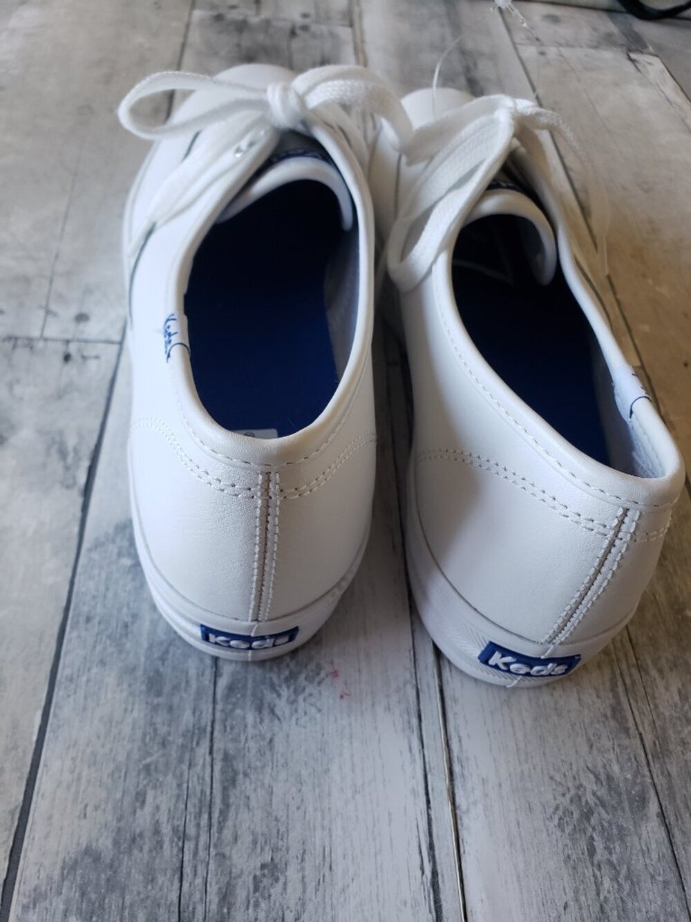 NWOB - Keds Women The Platform Leather White - WH67191 - Size 9 - Picture 2 of 4